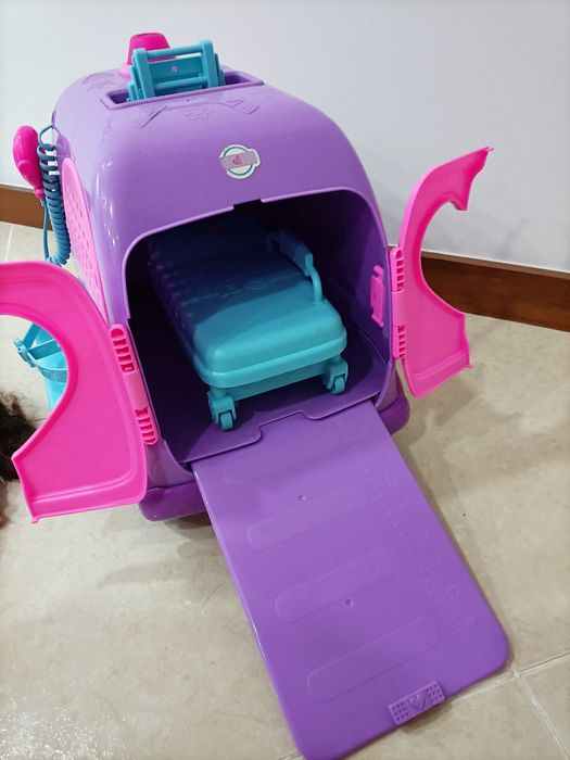 Clinica móvel Doutora Brinquedos