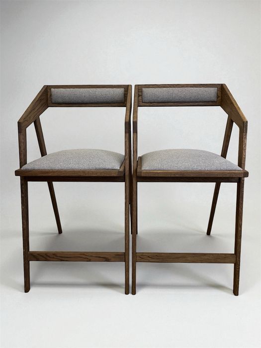 Барне крісло, стілець, в заклади або в оселю