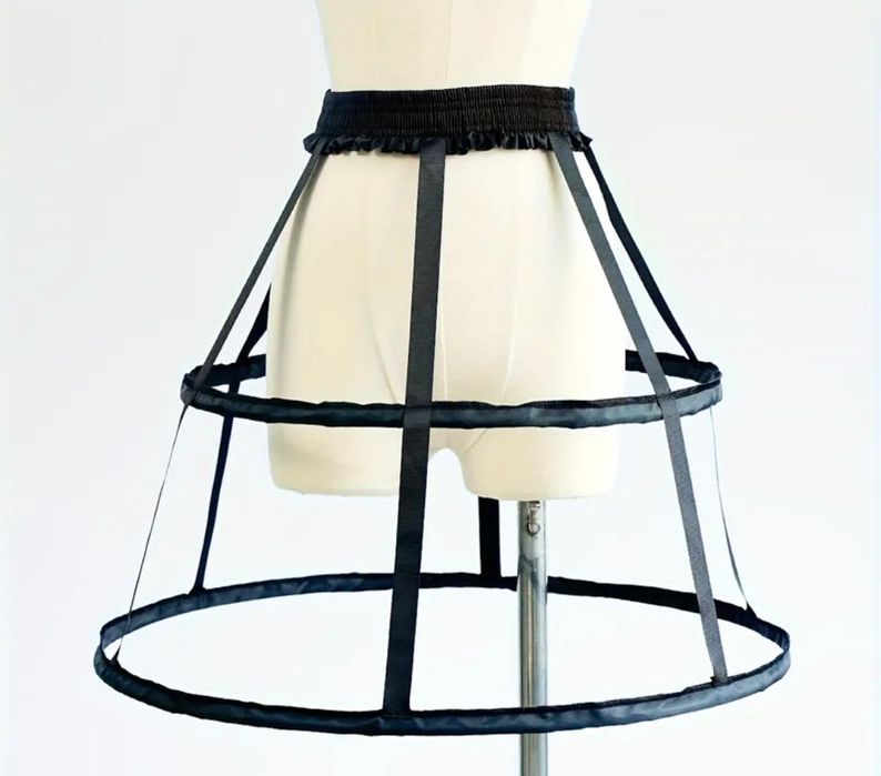 Подъюбник черный