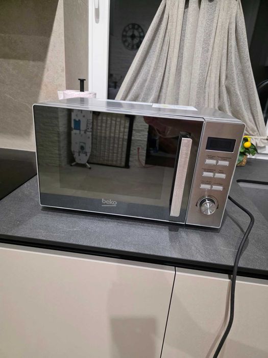 Мікрохвильова піч Beko MGF 20210 X нержавіюча сталь