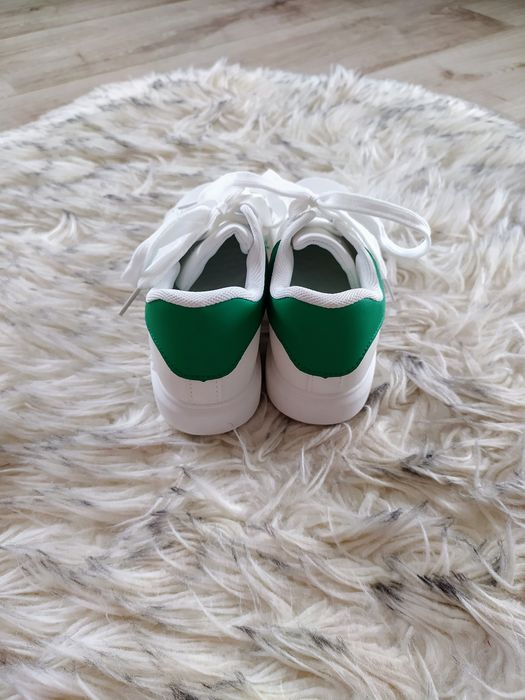 Buty dla dziewczynki