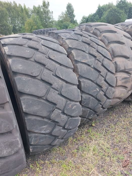 Opona  26,5R26 goodyear