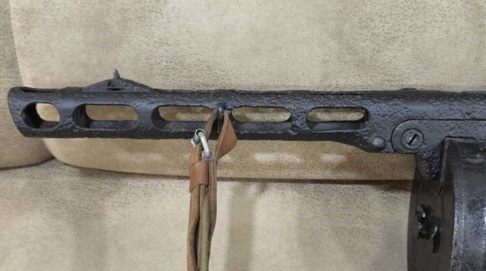 Макет муляж игрушка ППШ