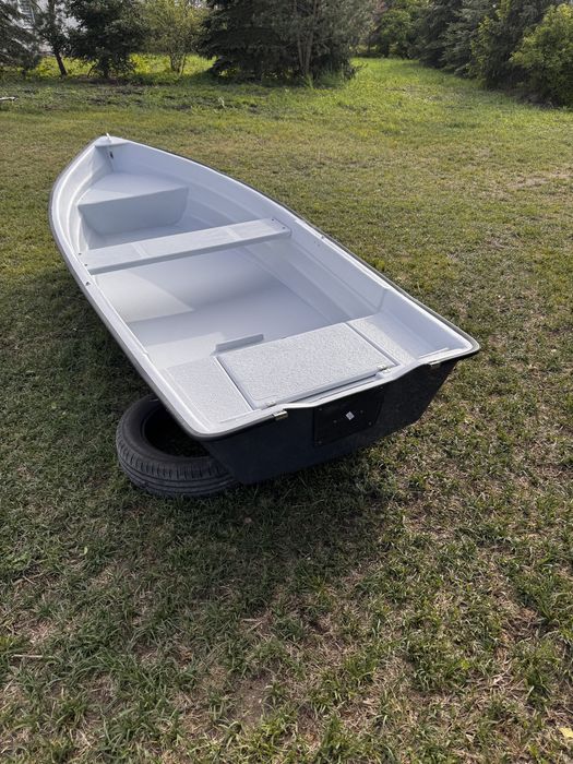 Łódź łódka wiosłowo-motorowa 360x130