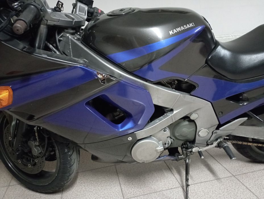 Kawasaki ZZR  600