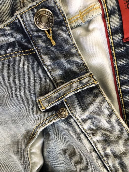 Spodnie jeansowe Hugo Boss 33/32