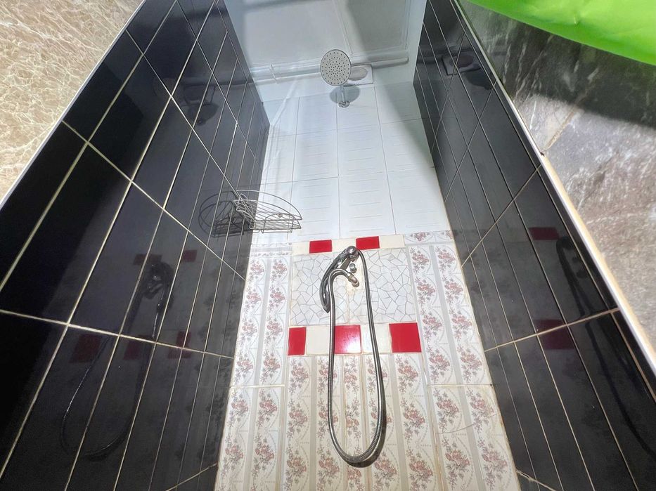 Место в комнате на 4 человека возле метро! Жилье для переселенцев!