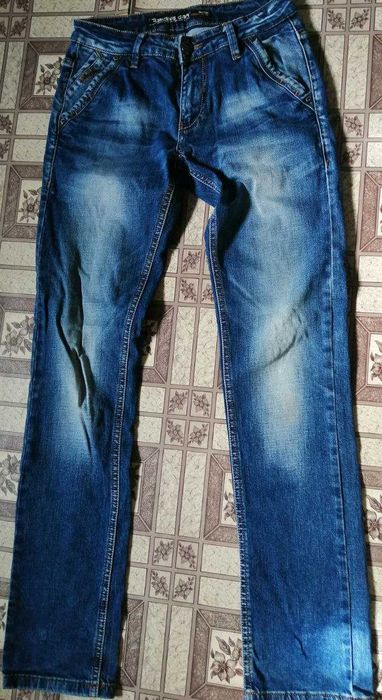 Мужские джинсы демисезон