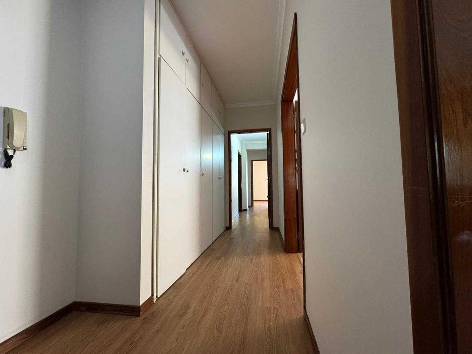 O Conforto que Encanta — Apartamento