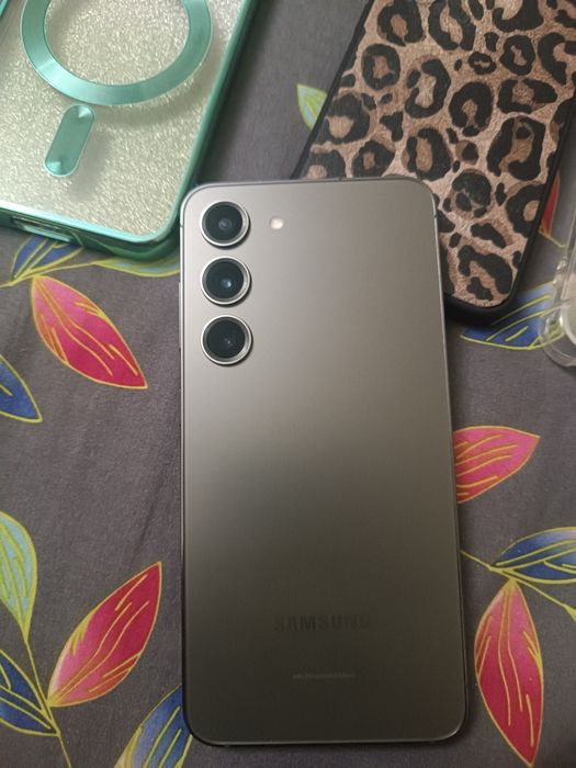 Продам Samsung galaxy S 23