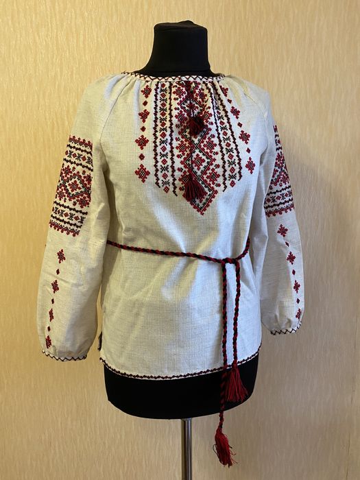 Вишиванка національний одяг льняна нова