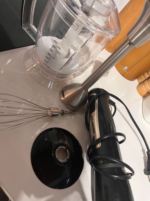 Blender z kielichem do szatkowania i kruszarką do lodu Kernau