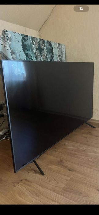 70" Samsung RU7090 4K Smart TV (7 серия)