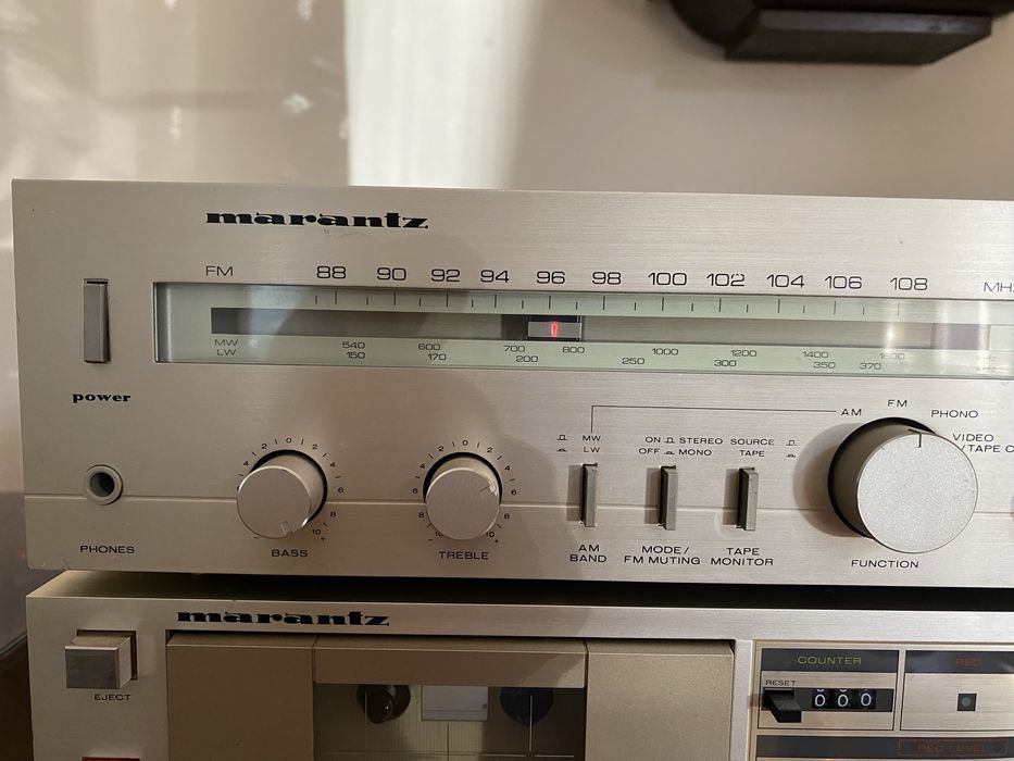 Amplituner Marantz SR220L
