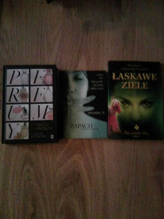 Zapachy Perfumy Łaskawe ziele książki