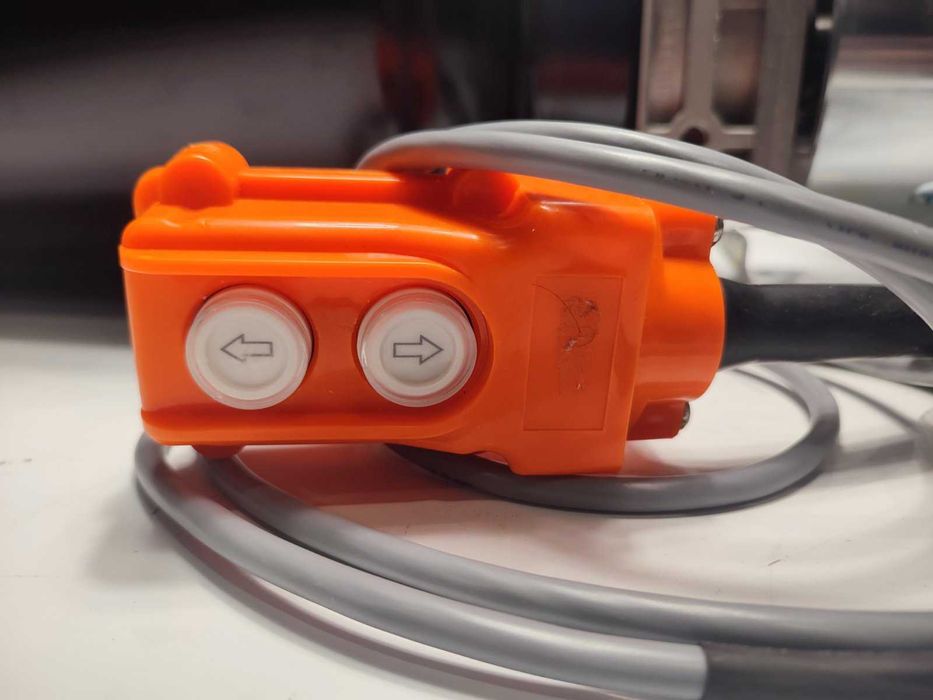 PowerPack 24V для вантажівок, спецтехніки під будь-який гідроциліндр