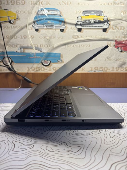 Ноубук Lenovo Legion 5 16IRX9