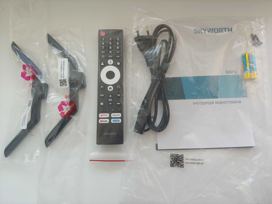 Телевізор Skyworth QLED+ 32S7Q