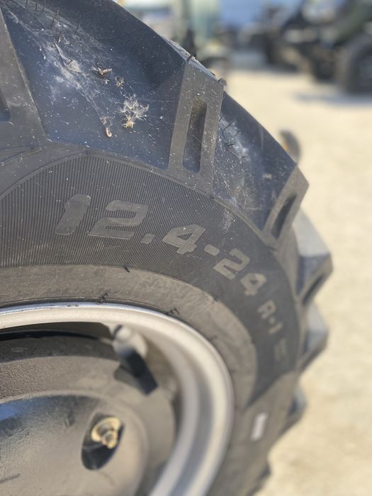 Трактор Скаут TY-404 з дашком