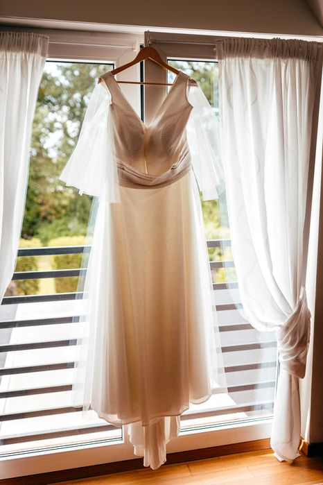 Suknia ślubna plus size rozmiar 40, 42, 44, 46 ivory kość słoniowa