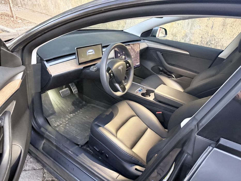 Tesla Model 3, Long Range Dual Motor. 20 000km