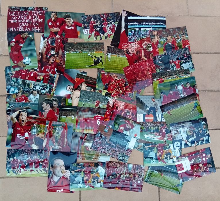 Conjunto de fotografias do Liverpool da final da  Liga dos Campeões