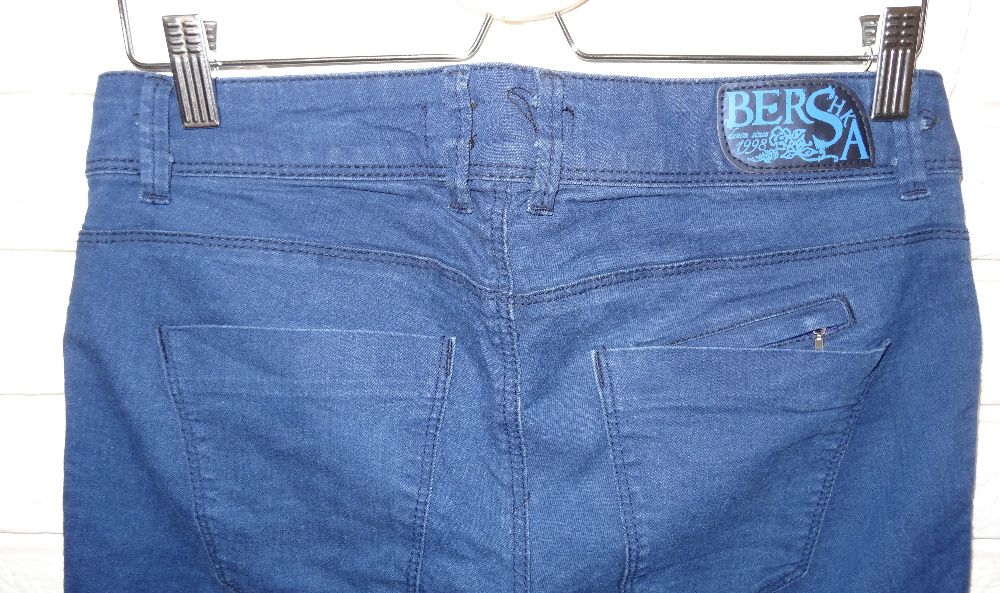 Spodnie damskie Bershka 38 M granatowe