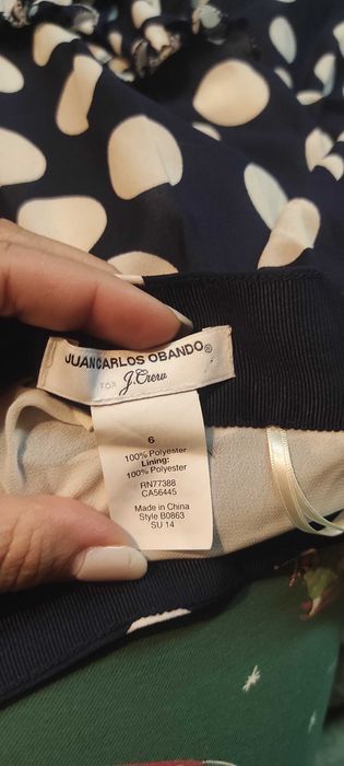 Roupas semi novas