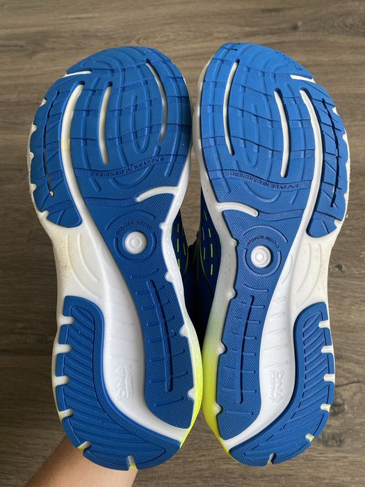 Кроссовки Brooks Оригинал Размер 45,5 - 29,5 см