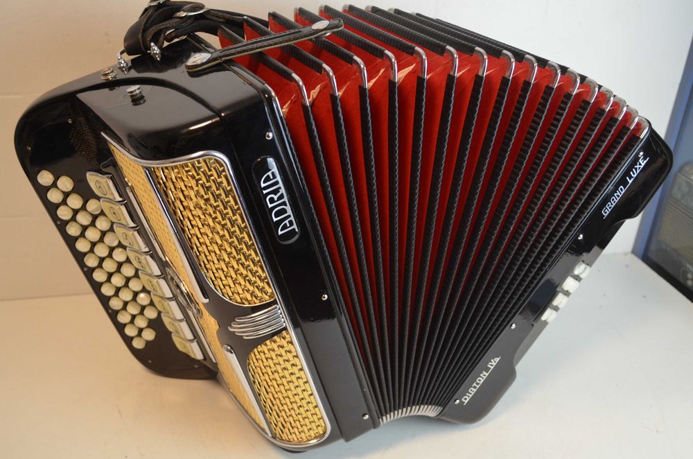 Concertina Adria 4 voz. N04