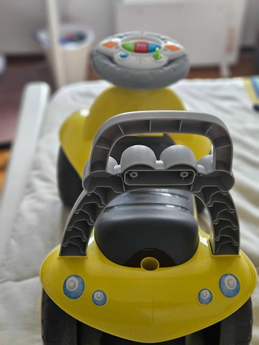 Brinquedos - Carro andador para bebé