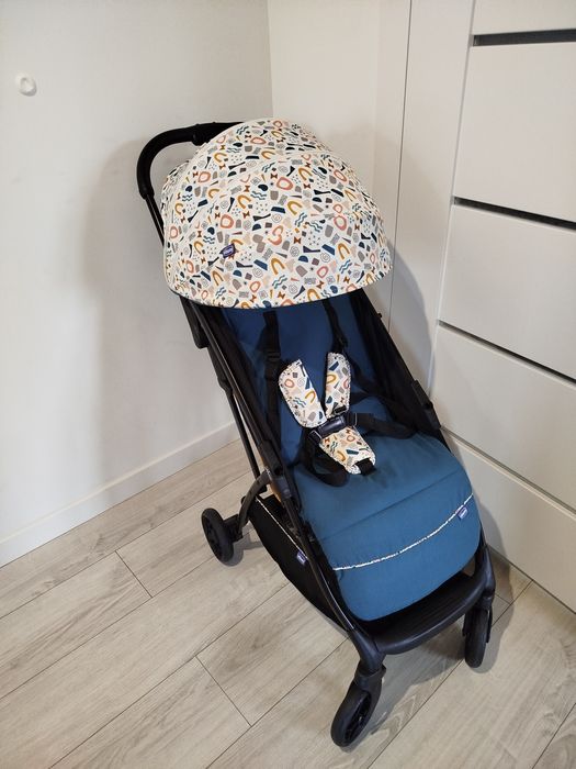 Chicco Glee lekki wózek spacerówka do 22 kg