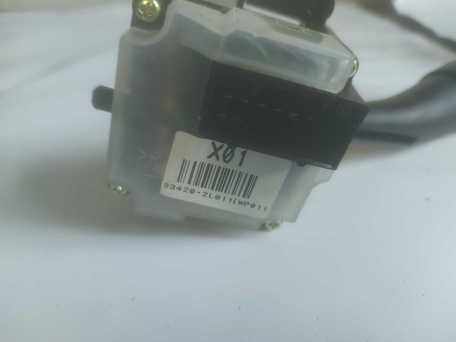 Hyundai i30, Manetka, przełącznik zespolony wycieraczek, OE 934.2L011