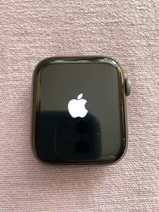 Apple Watch Series 4 GPS + LTE 44mm