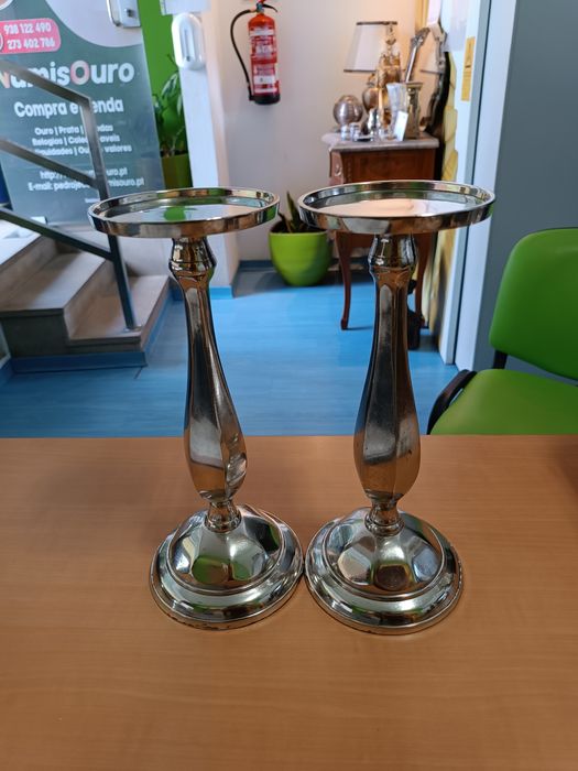 Conjunto de castiçais