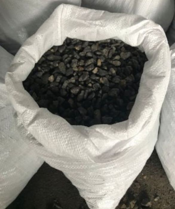 Пісок для стяжки,штукатурки,щебінь,вапняк від 1 до  10м3 цемент