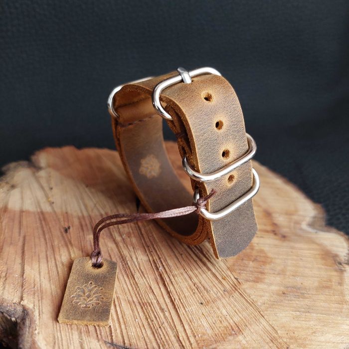 Кожаные Ремешки Нато Зулу «NIKAZ» для часов 18, 20, 22, 24мм (N007)