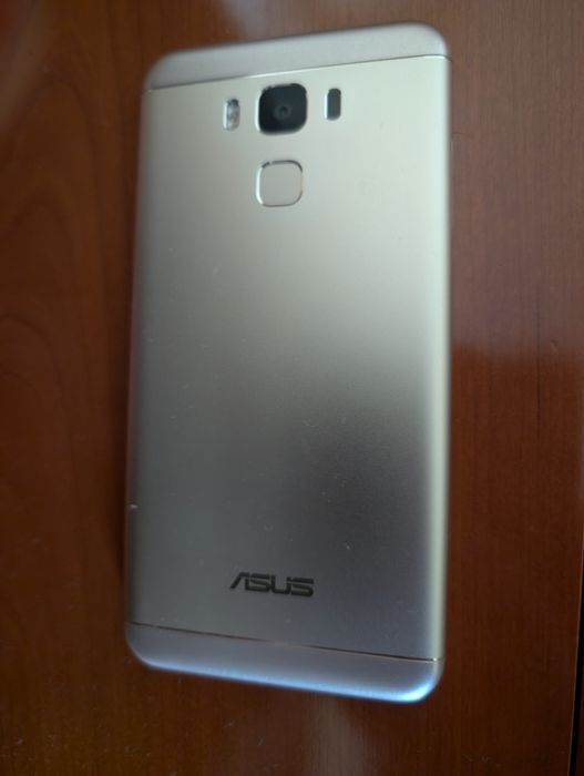 Telemóvel ASUS ZenFone 3 Max