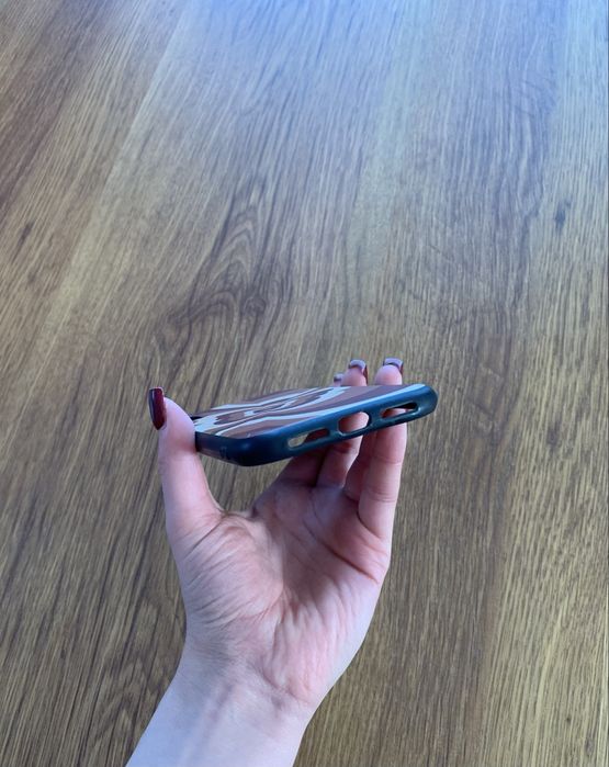 Brązowy case na telefon Iphone XR