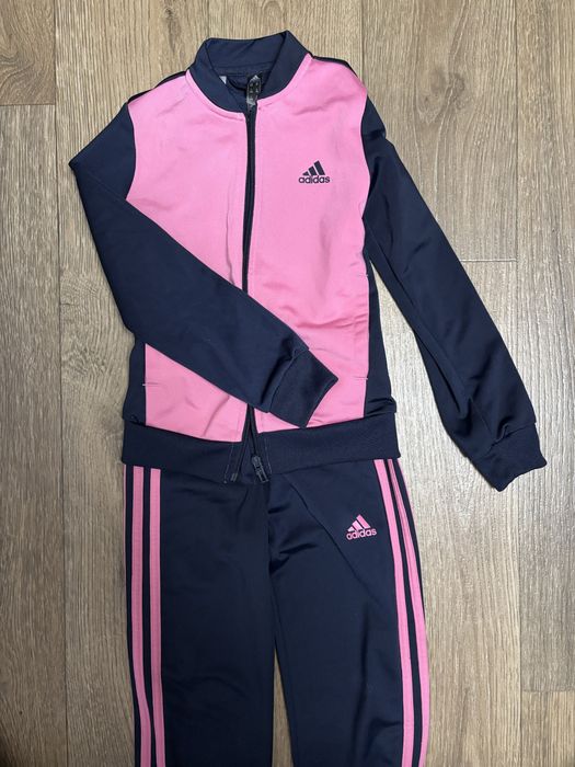 Дитячий костюм Adidas 7-8  років