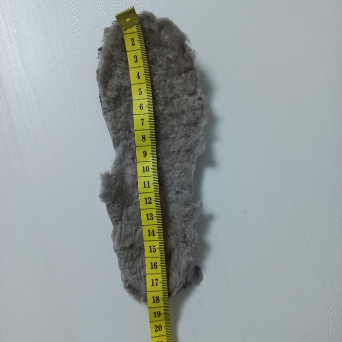 Зимові  ботінки  для дівчинки