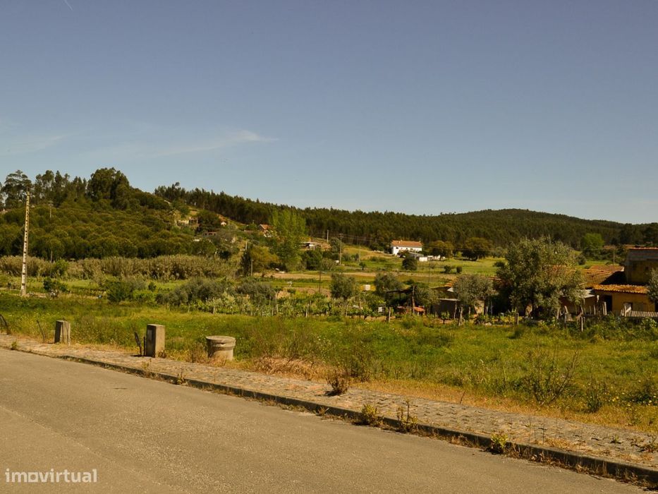 Lote terreno — Alcanede, Santarém