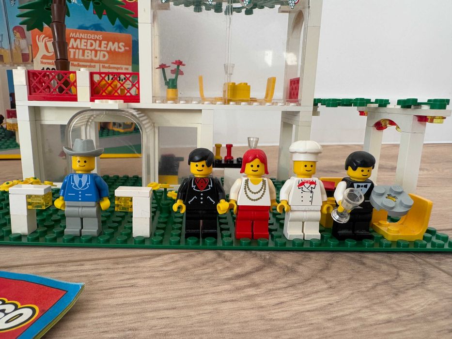 LEGO Classic Town Paradisa 6376 / 10037 Kawiarnia Breezeway Cafe