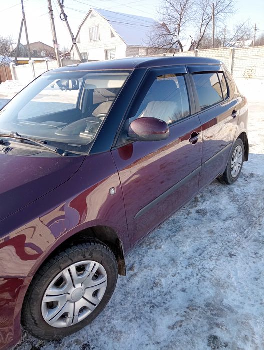 Продам Шкоду фабію хетчбек 2012 року