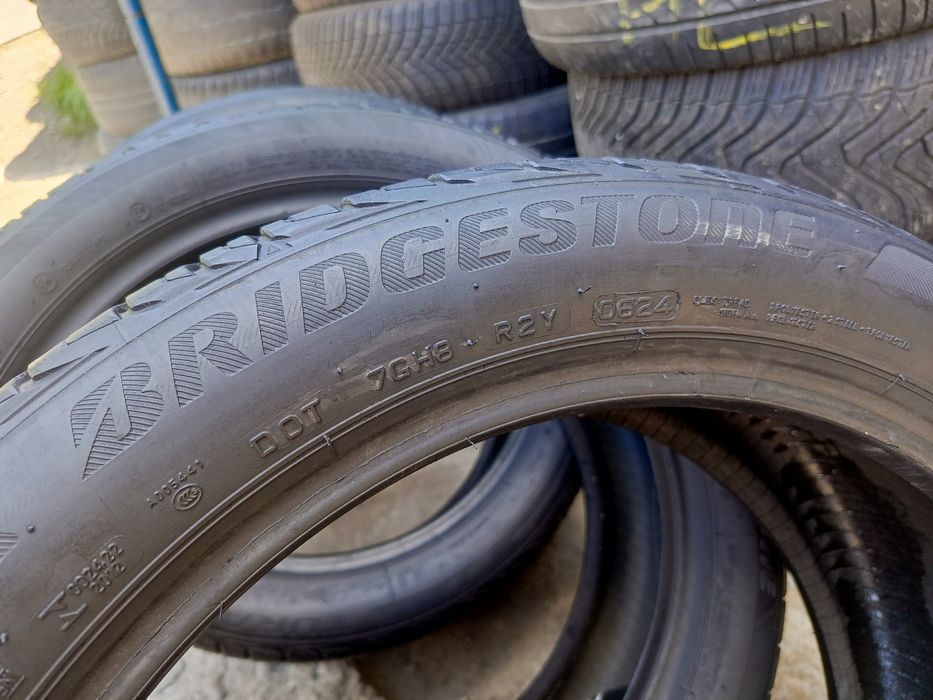 Sprzedam prawie nowe opony Bridgestone 225/45 r17
