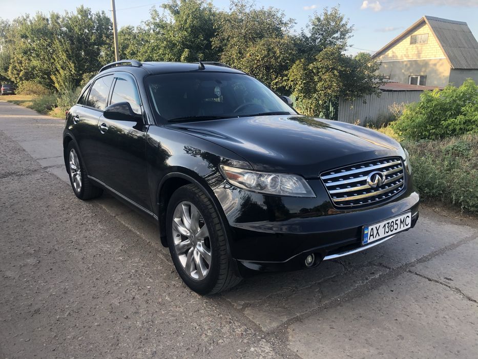Продам Infiniti FX35