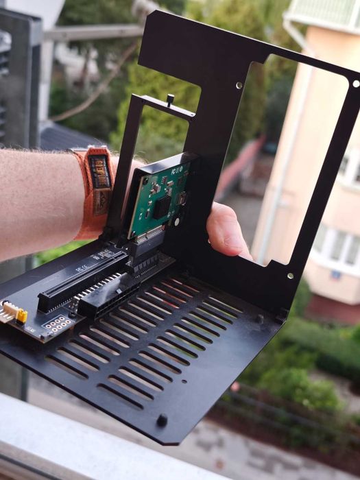 Stacja eGPU TH3P4G3 Thunderbolt 3/4 L17 + stelaż i kabel