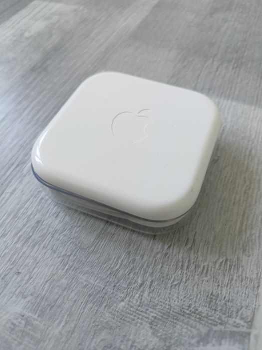 Słuchawki przewodowe Apple białe