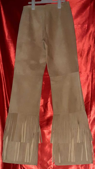 Calças  c/ Franjas em Pele