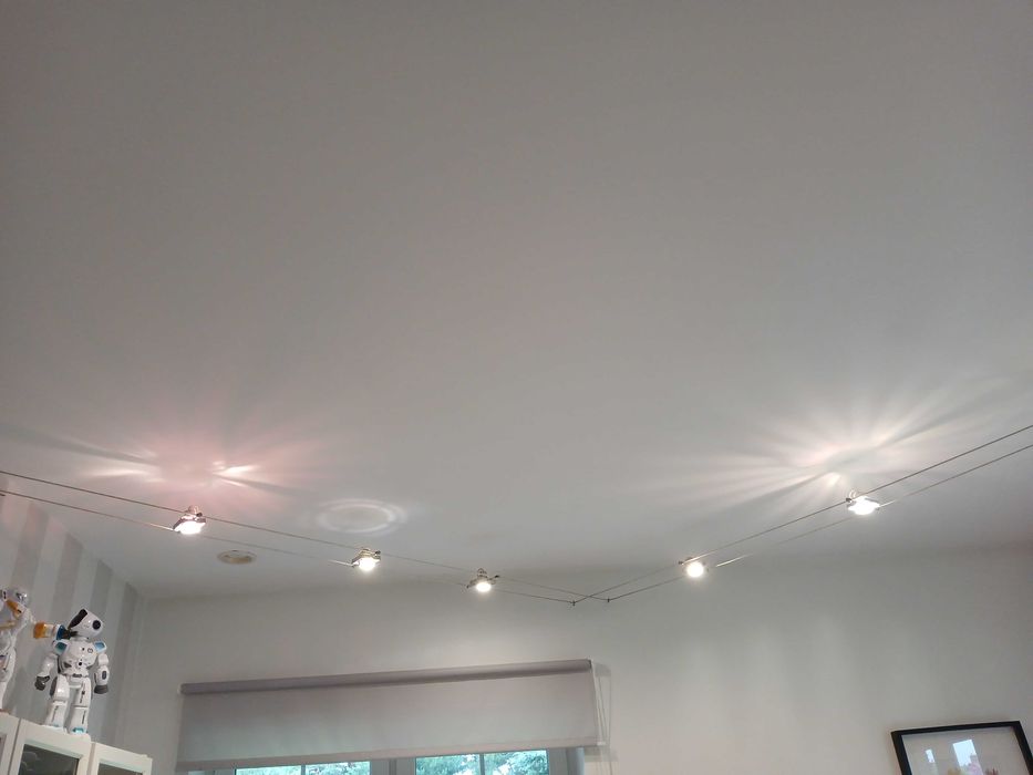 Halogeny sufitowe na metalowej lince PULLMAN